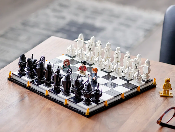 Hogwarts Wizard’s Chess